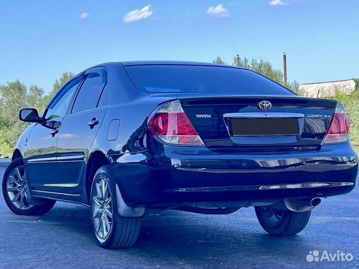 Toyota Camry 2.4 AT, 2004, 271 565 км