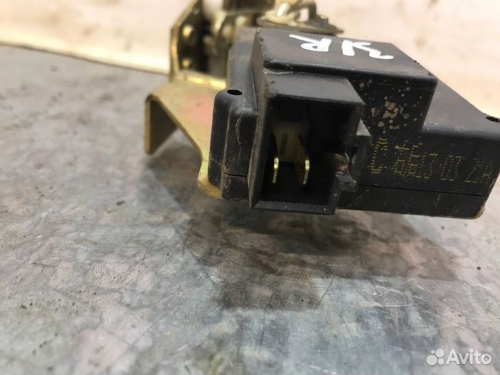 Замок двери задний правый Faw V5 LFP73ACC5D5B28733