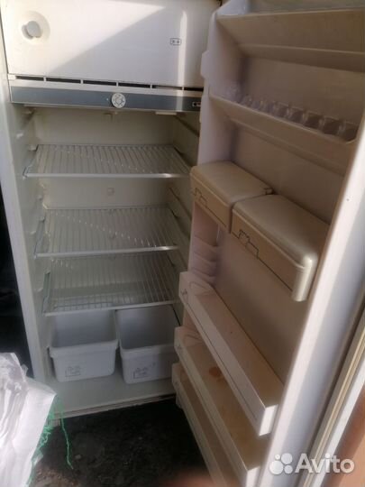 Холодильник б/у