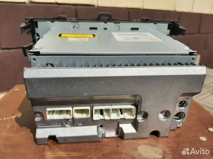 Магнитола на короллу Е150