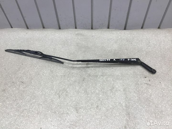 Поводок стеклоочистителя передний правый Peugeot 2