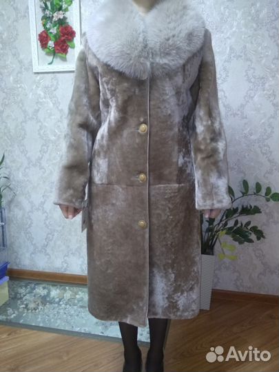 Шуба из мутона новая