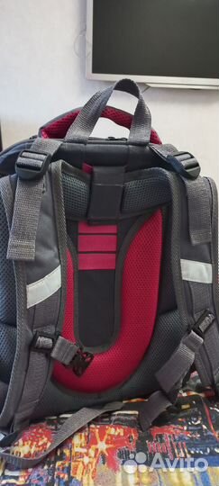 Школьный рюкзак б/у