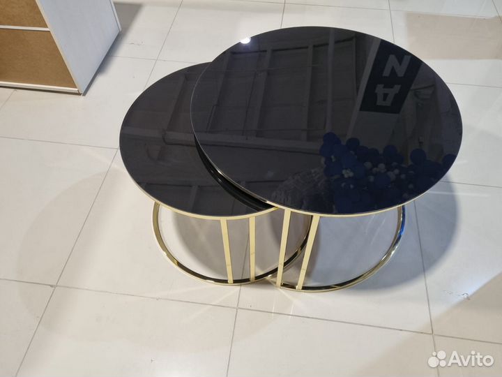 Журнальный столик