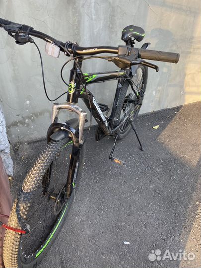 Велосипед горный27,5
