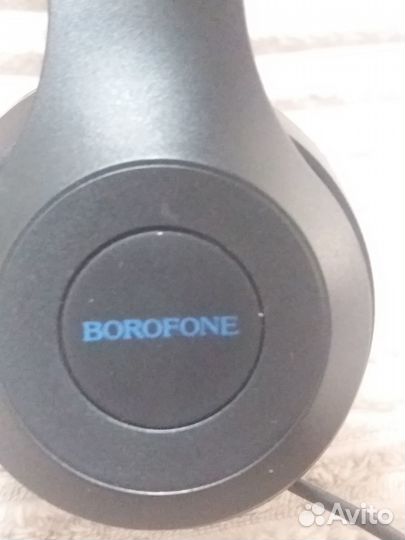 Проводные наушники