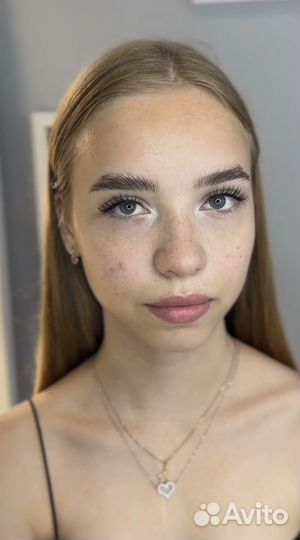 Мастер бровист
