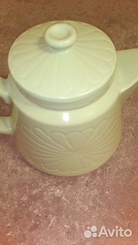 Чайник фарфоровый времён СССР