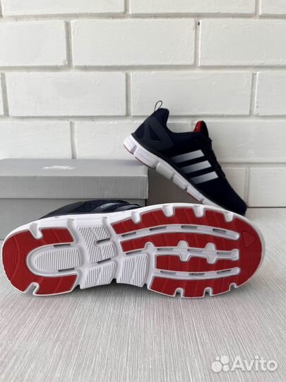 Новые мужские кроссовки Adidas Climacool