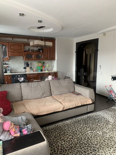 3-к. квартира, 67,4 м², 9/9 эт.