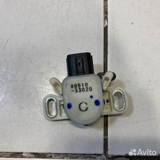 Датчик положения педали акселератора Toyota Camry