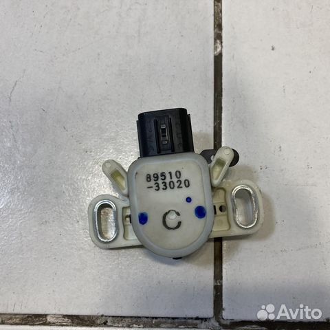 Датчик положения педали акселератора Toyota Camry