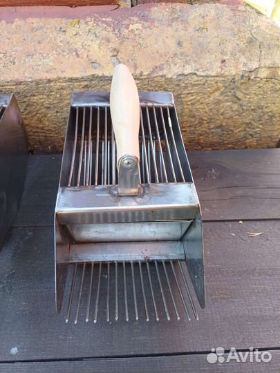 Комбайн для сбора ягод