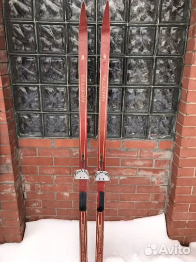 Лыжи беговые деревянные