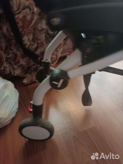 Коляска baby yoya