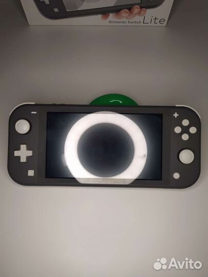 Nintendo Switch Lite Много Игр