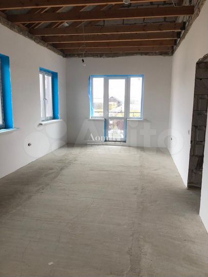 Дом 238 м² на участке 15 сот.