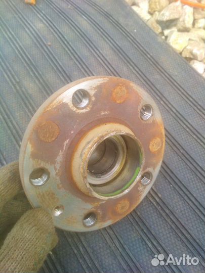 Задняя ступица Шкода Октавия а5