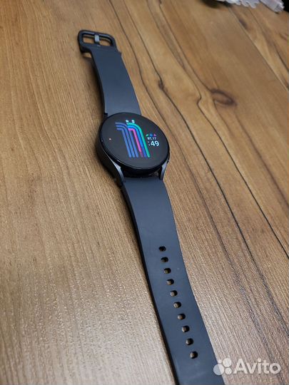 Часы samsung galaxy watch 5 40 мм