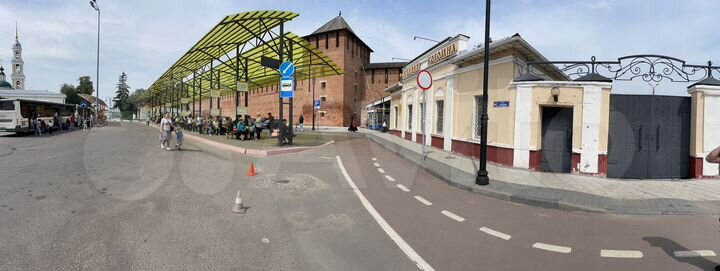 Торговая площадь, 55 м²
