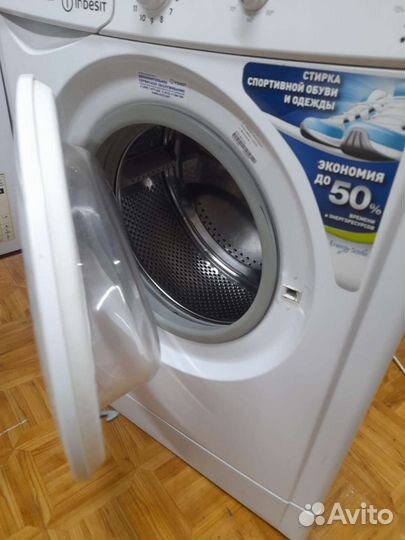 Стиральная машина indesit
