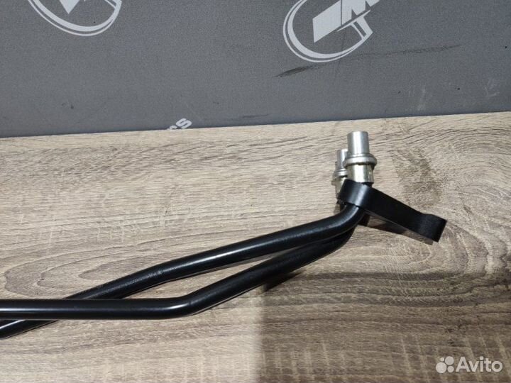 Трубопровод маслян. радиатора подвод Bmw 525I E60