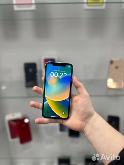 iPhone Xr, 64 ГБ