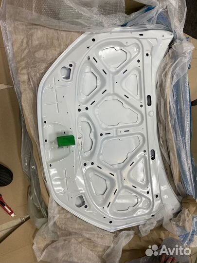 Капот LADA granta fl цвет 240 белое облако