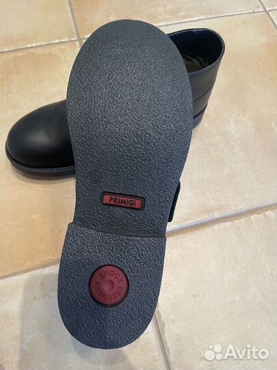 Ботинки кожаные для мальчика 35 р