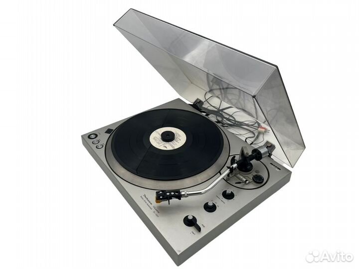 Проигрыватель винила Technics SL-1301
