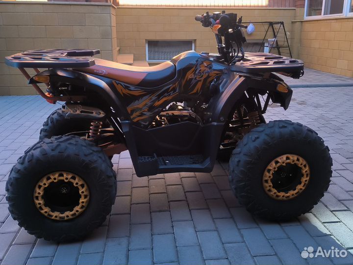 Продаю квадроцикл
