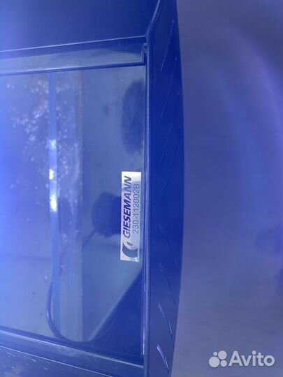 Аквариумная стойка со светильником