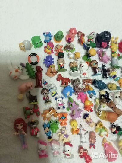 Игрушки из киндера - 90шт