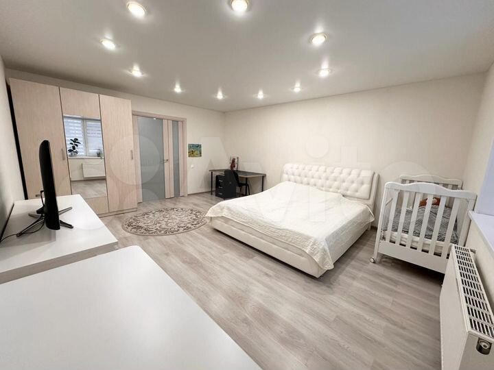 3-к. квартира, 109 м², 1/9 эт.