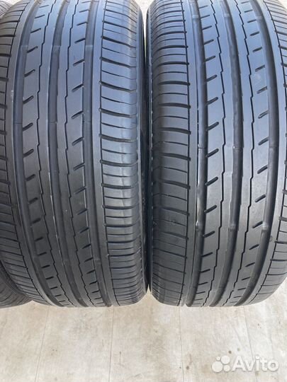 Yokohama Bluearth ES32 205/40 R17 84V