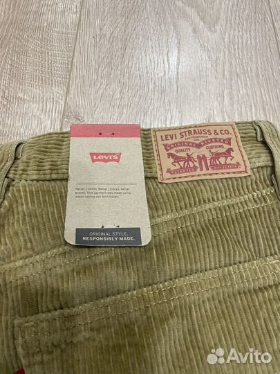 Новые вельветовые джинсы Levis