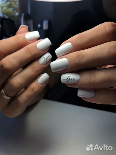 Маникюр, наращивание ногтей