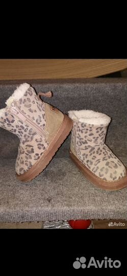 Ботинки и Угги есть сапоги на девочку суперские