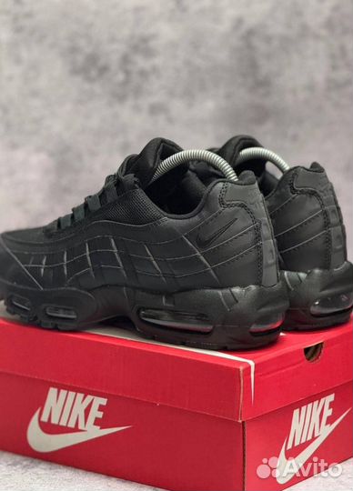 Кроссовки Nike Air Max 95 универсальные