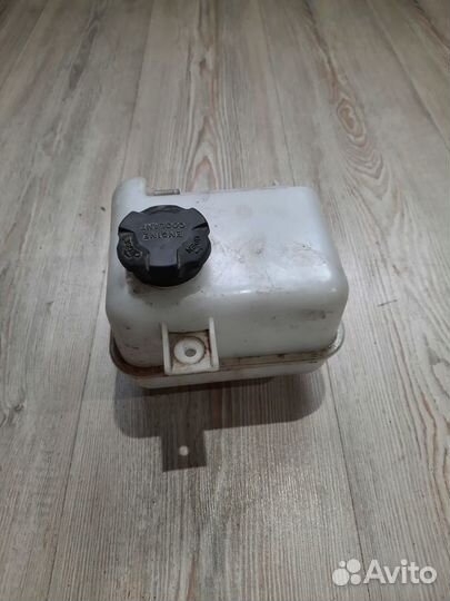 Бачок расширительный антифриза Kia sportage 3