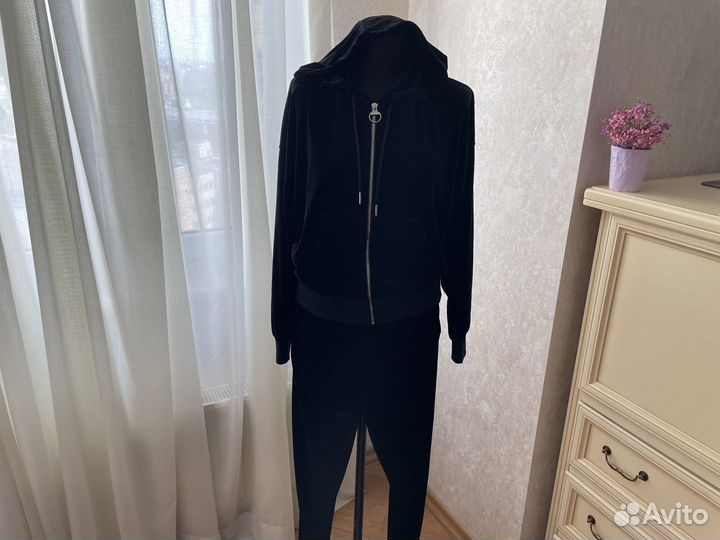 Спортивный костюм женский Armani 42 р