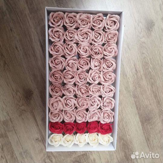 Мыльные розы в коробке
