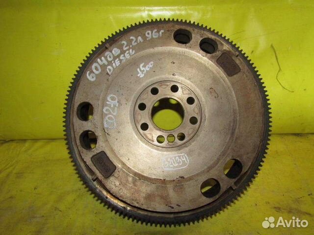 Маховик Mercedes E210 94-02г 32034