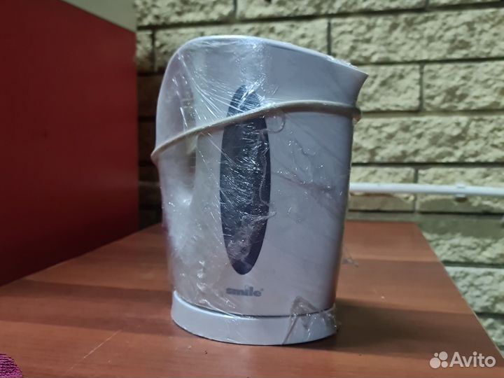 Чайник электрический бу