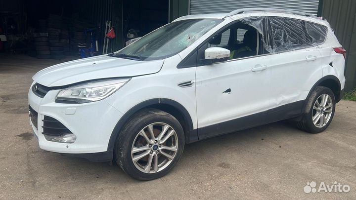 Ford Kuga 2 разбор (капот дверь фара крыло и т.д.)