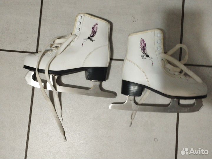 Коньки детские 33 размер