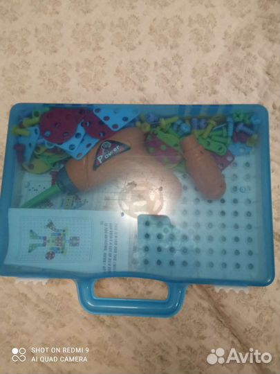 Детский конструктор с шуроповертом и отверткой