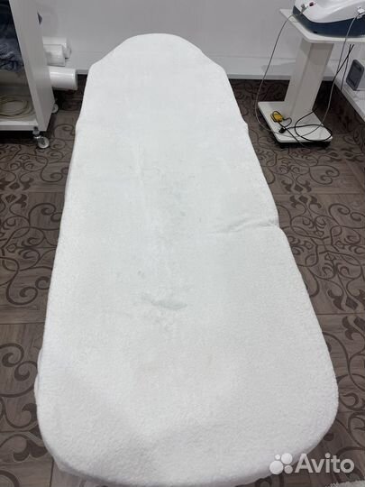 Махровый чехол на кушетку