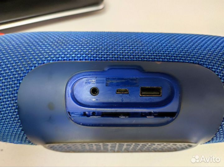 Колонка jbl charge 3 бу