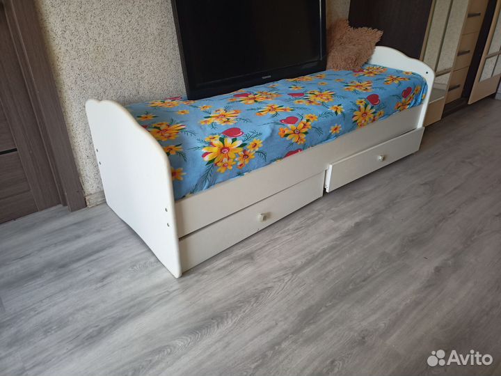 Кровать детская